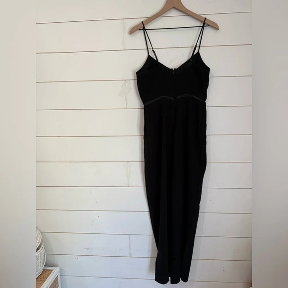 Anthropologie Maeve Magdalena Black V-Neck Jumpsuit size 4 - Picture 6 of 8